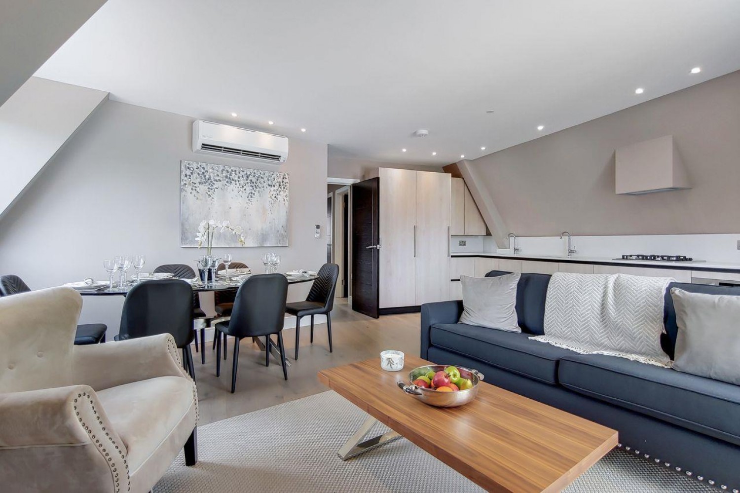 Woodlands, London, NW11