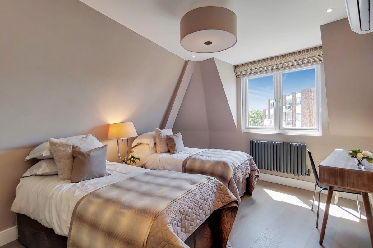 Woodlands, London, NW11