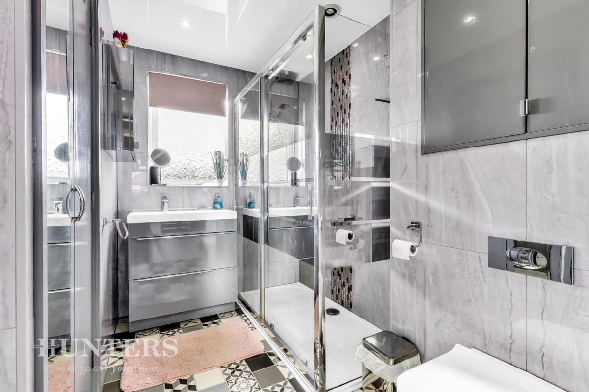 Norfolk Close, Littleborough, OL15 9PU