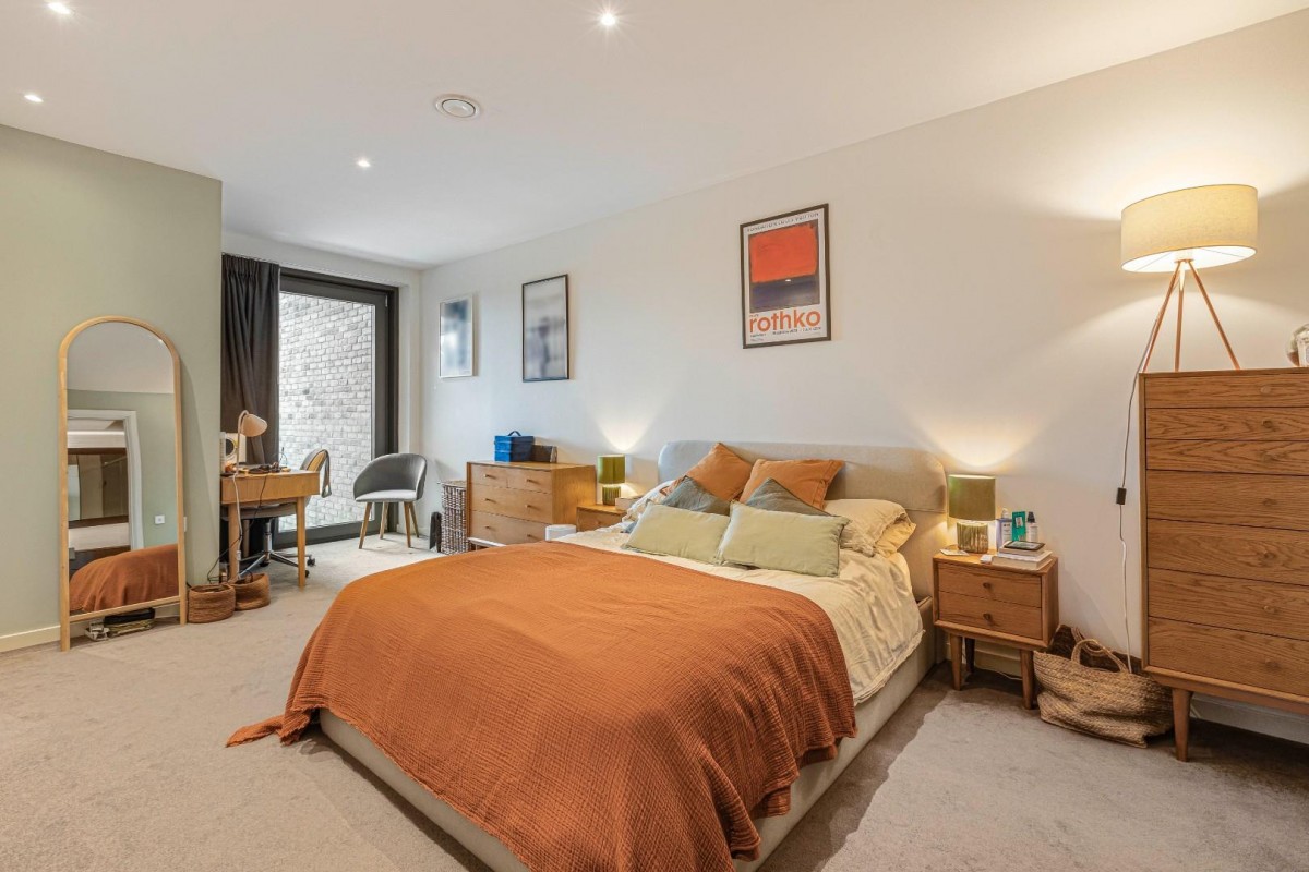 Camberwell Passage, London, SE5