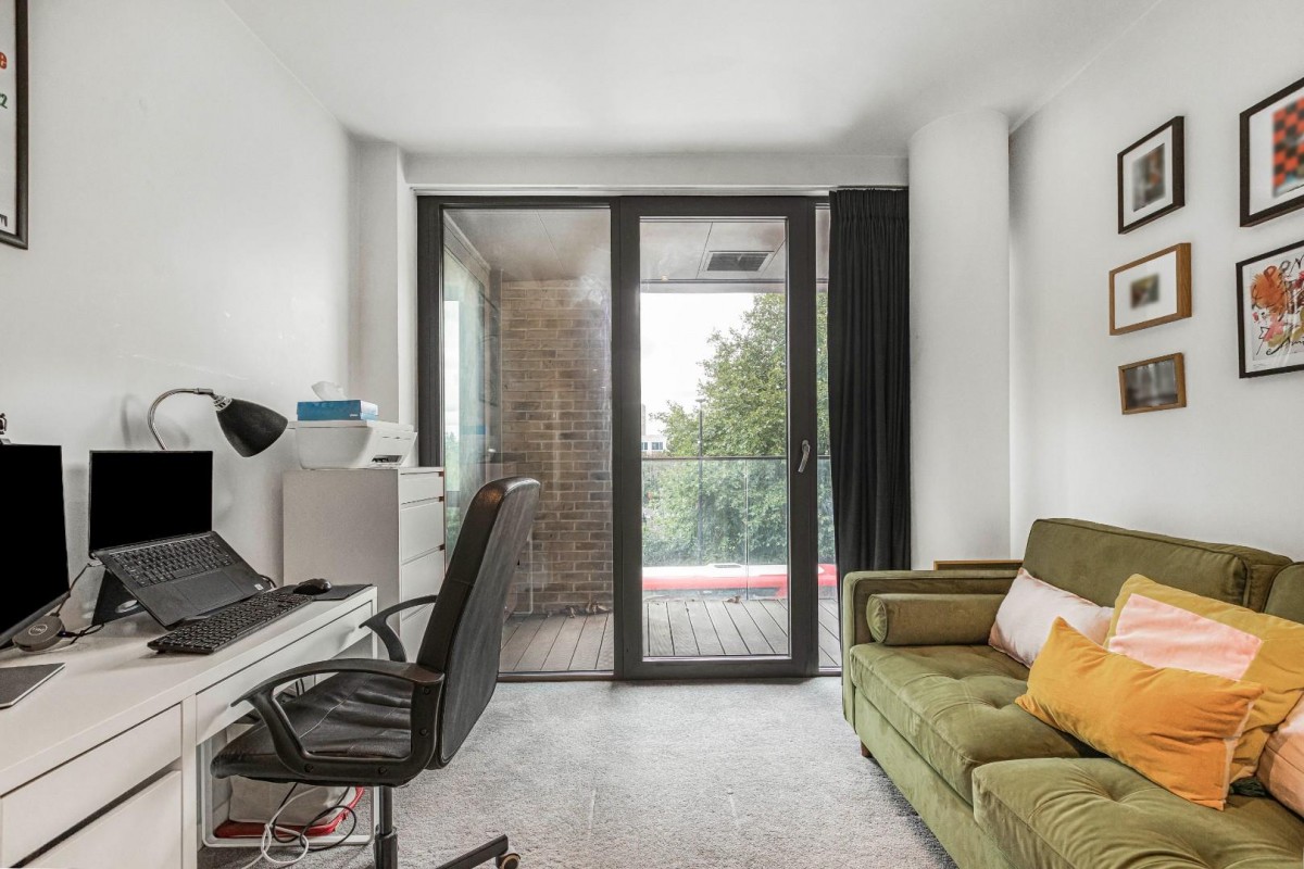 Camberwell Passage, London, SE5