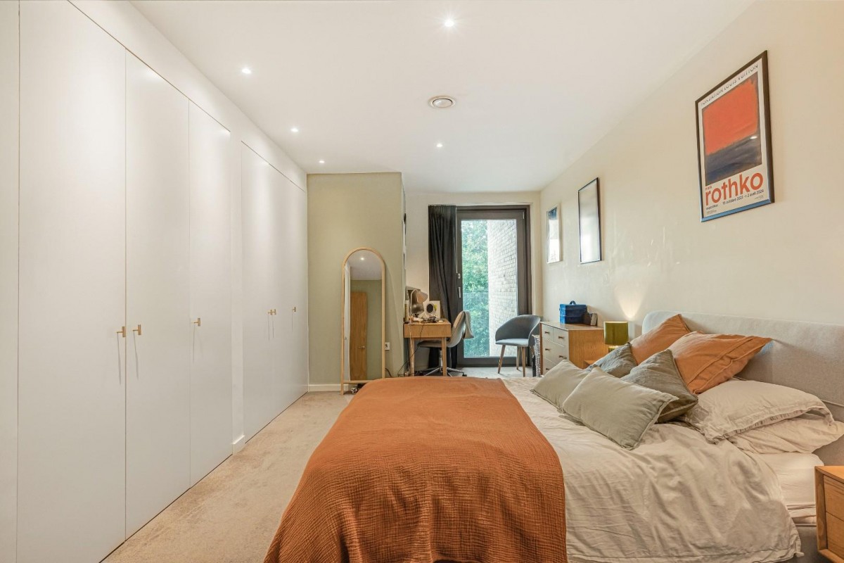 Camberwell Passage, London, SE5