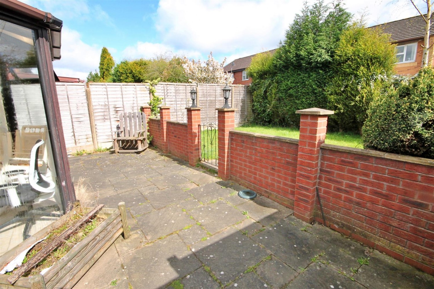 Pinewood, Atherstone