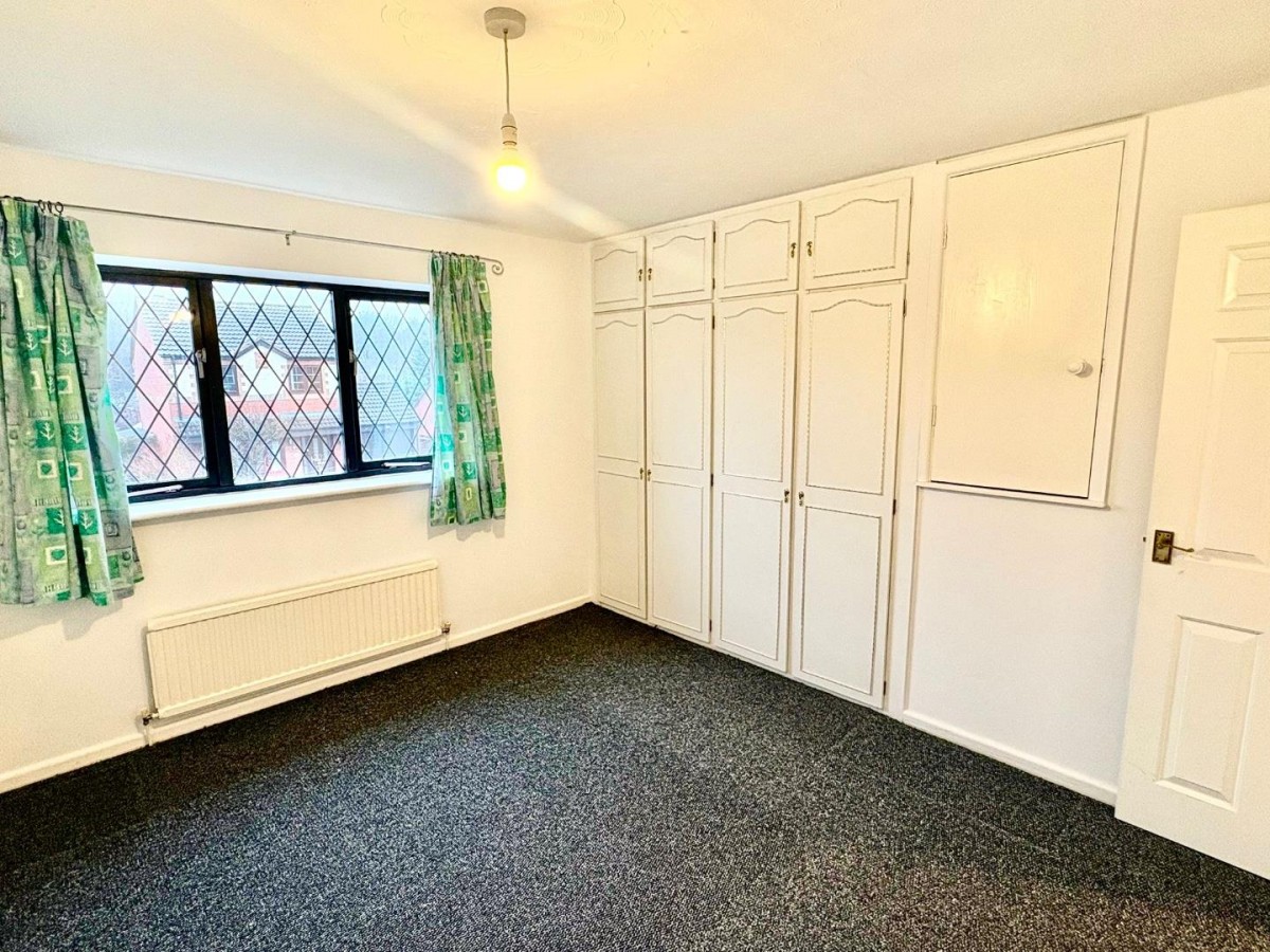 Pinewood, Atherstone