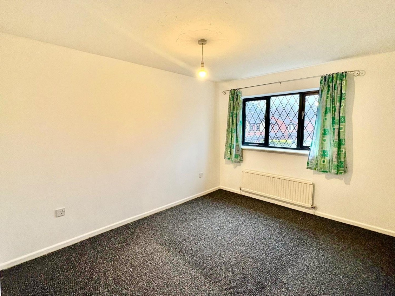 Pinewood, Atherstone