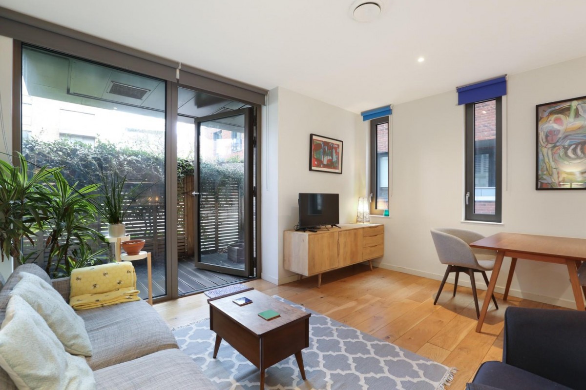 Camberwell Passage, London, SE5