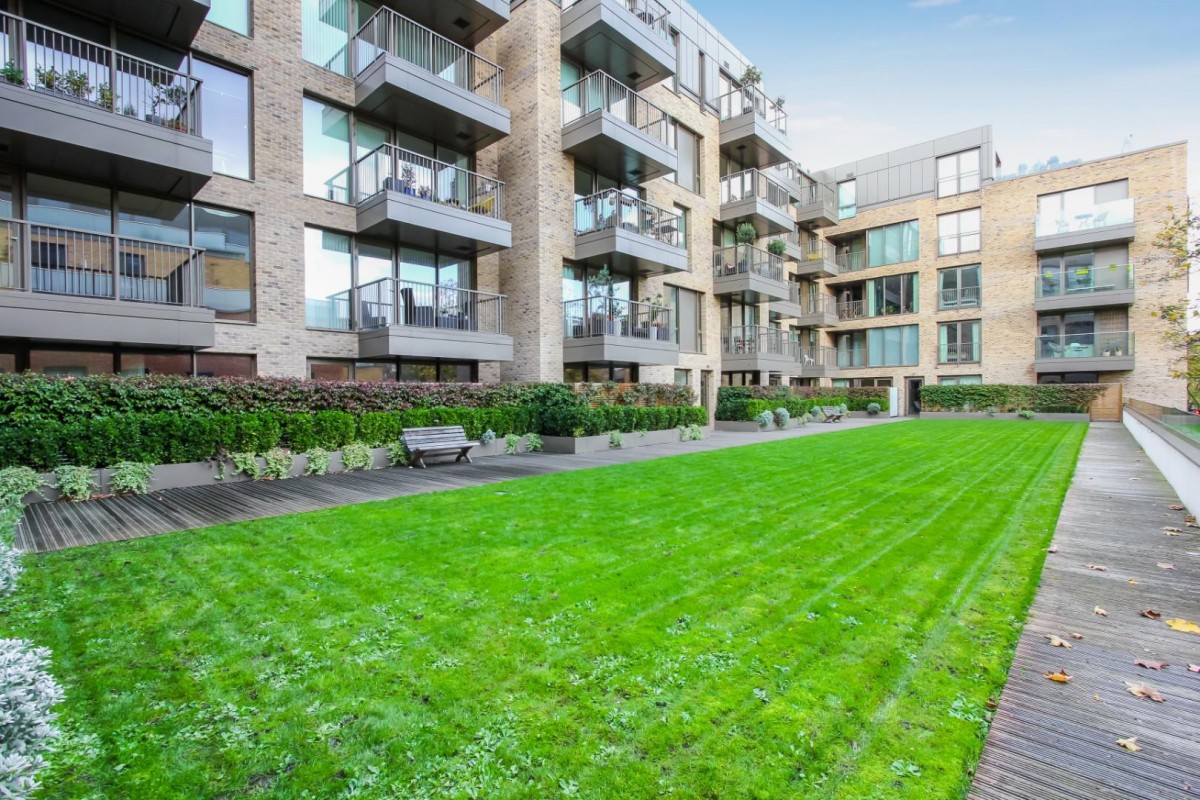 Camberwell Passage, London, SE5