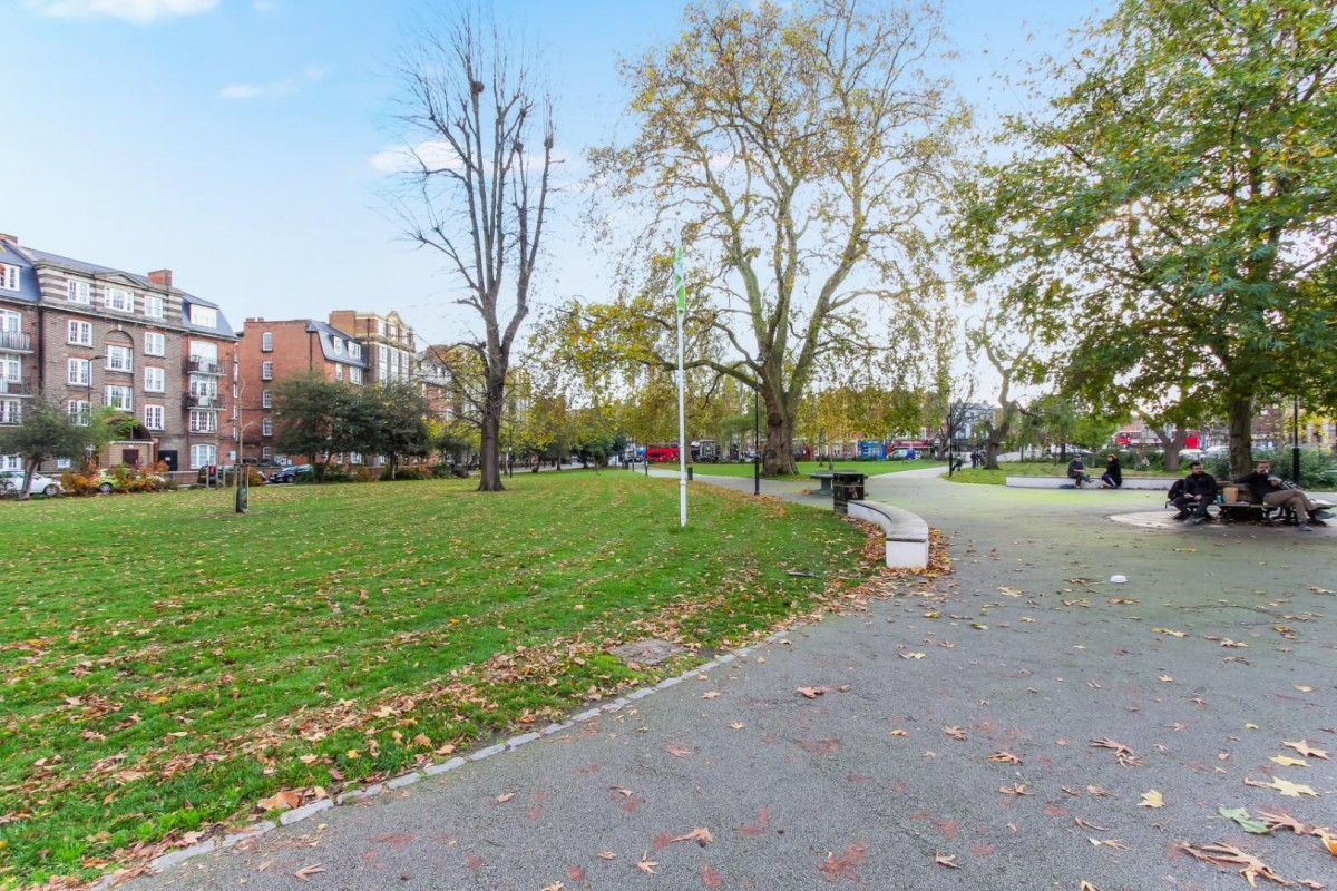 Camberwell Passage, London, SE5