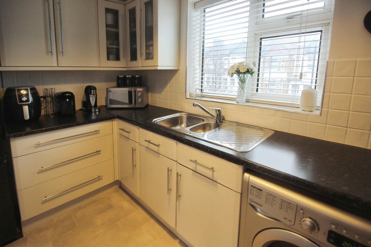 Plumstead High Street, Plumstead