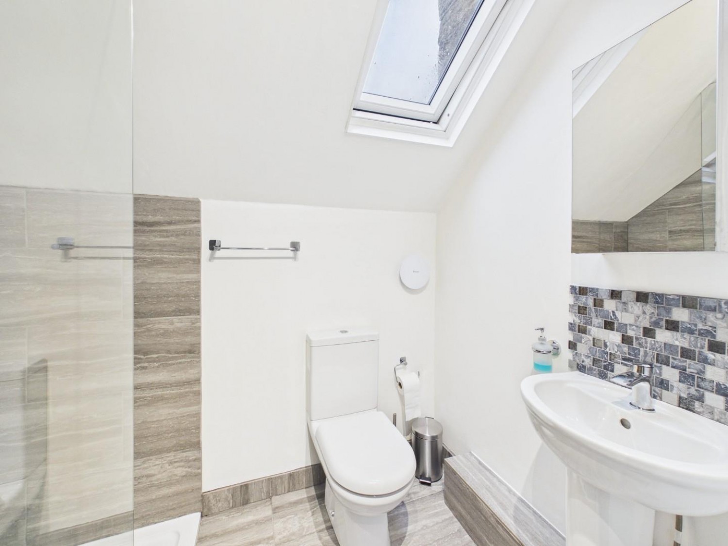 Unity Street South, Bingley