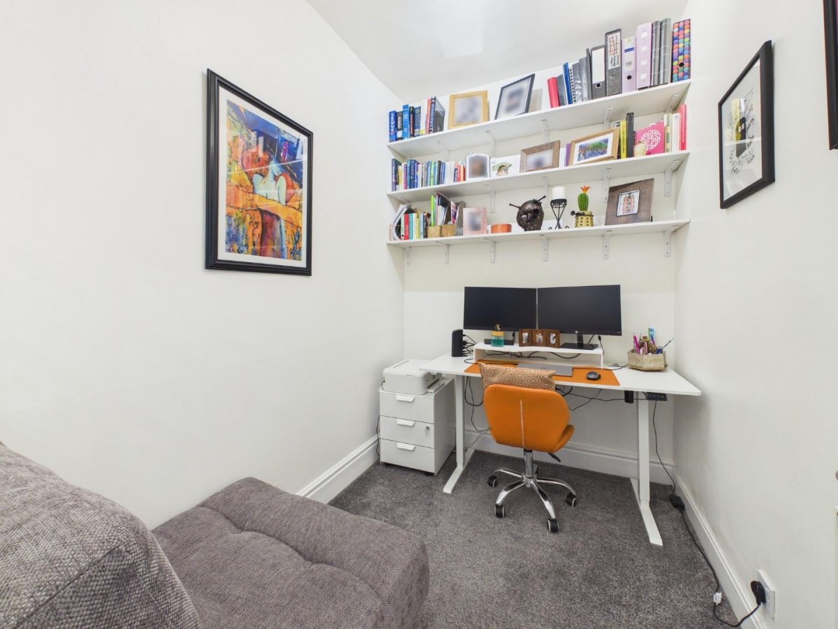 Unity Street South, Bingley