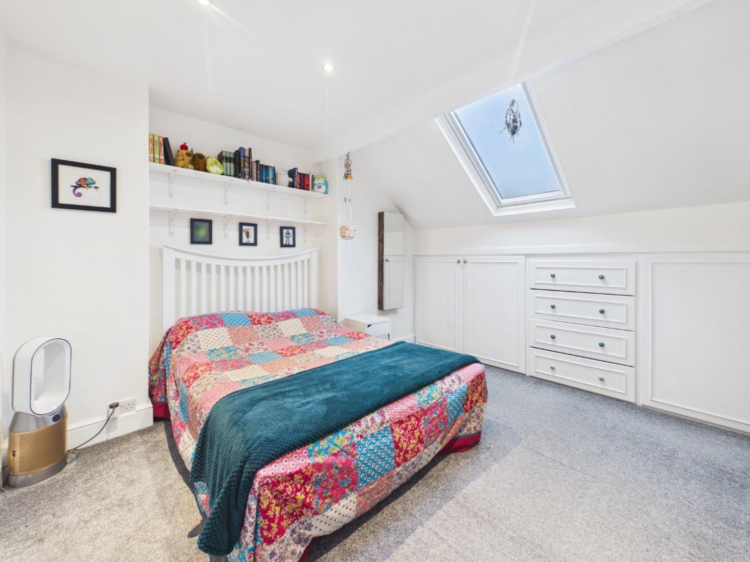 Unity Street South, Bingley