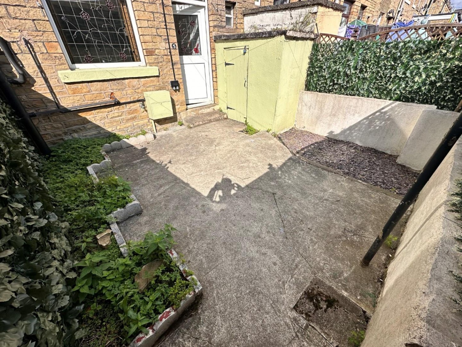 Dockfield Road, Shipley