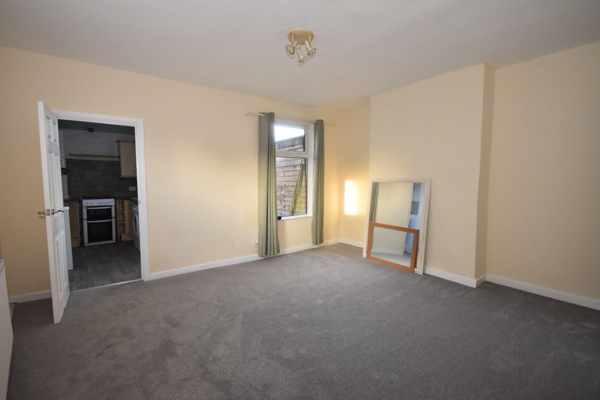 St. Johns Road, Newbold, Chesterfield, S41 8TG