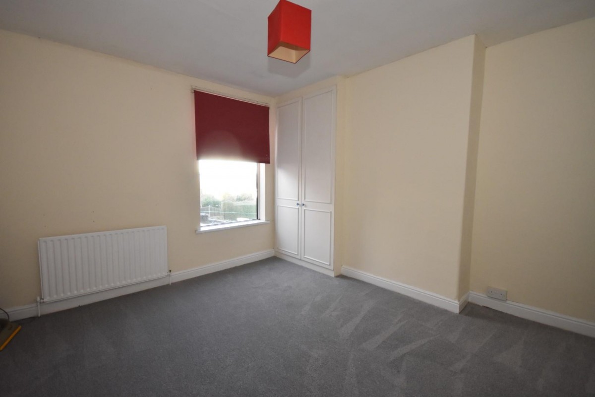 St. Johns Road, Newbold, Chesterfield, S41 8TG