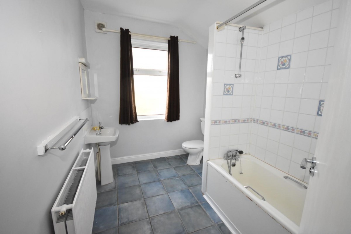 St. Johns Road, Newbold, Chesterfield, S41 8TG