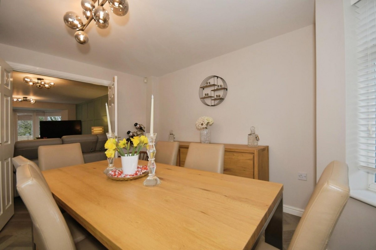 Northwood Drive, Wadsley Park Village, S6