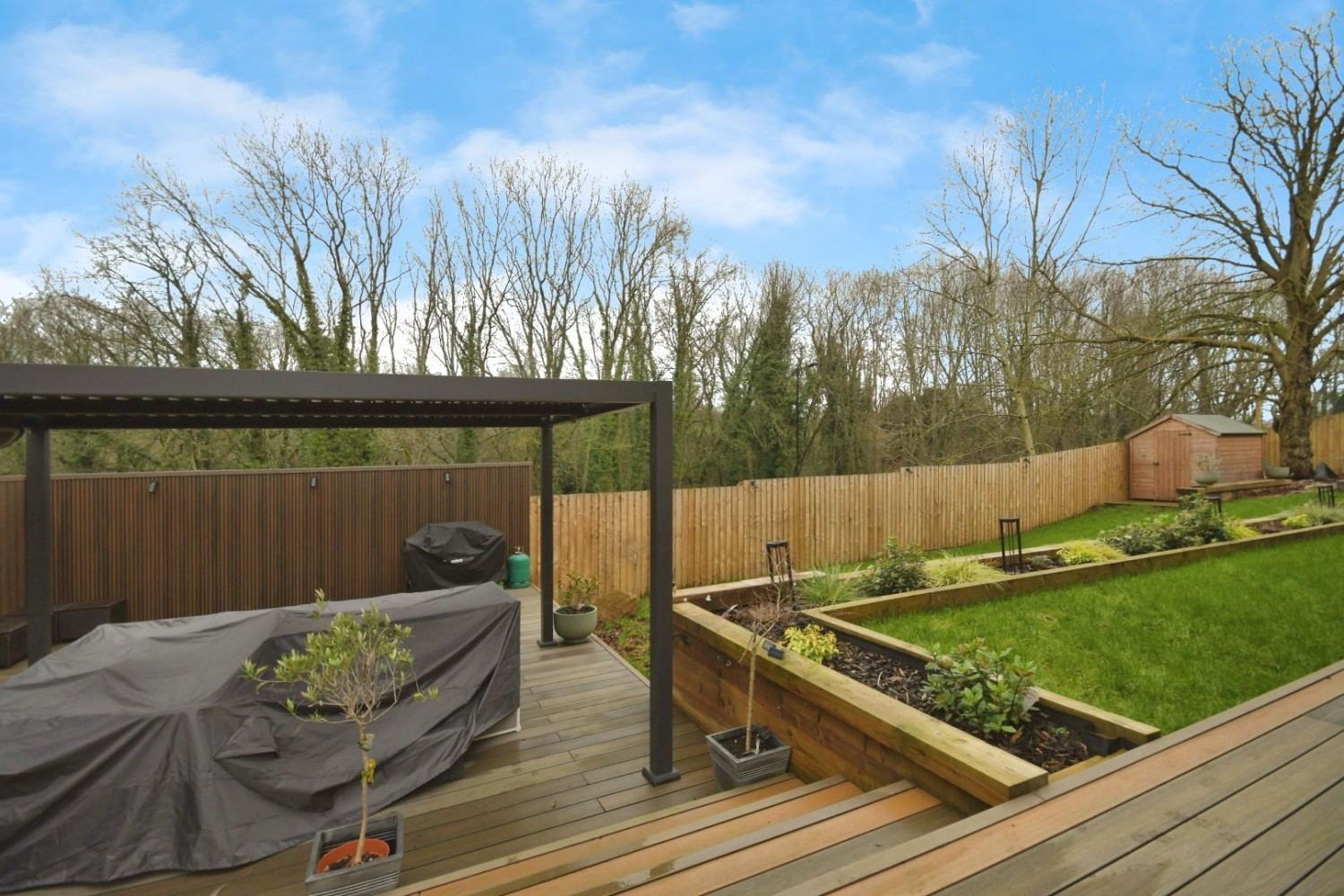 Northwood Drive, Wadsley Park Village, S6