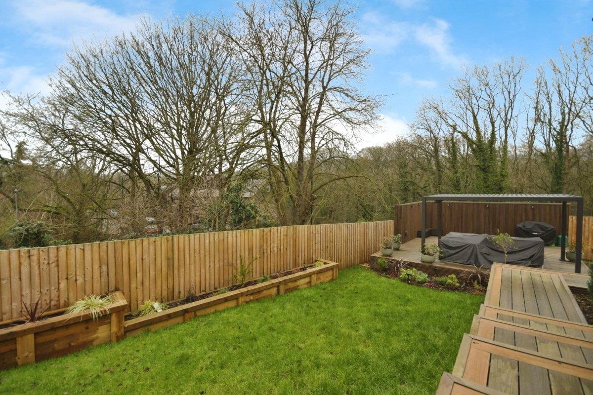 Northwood Drive, Wadsley Park Village, S6