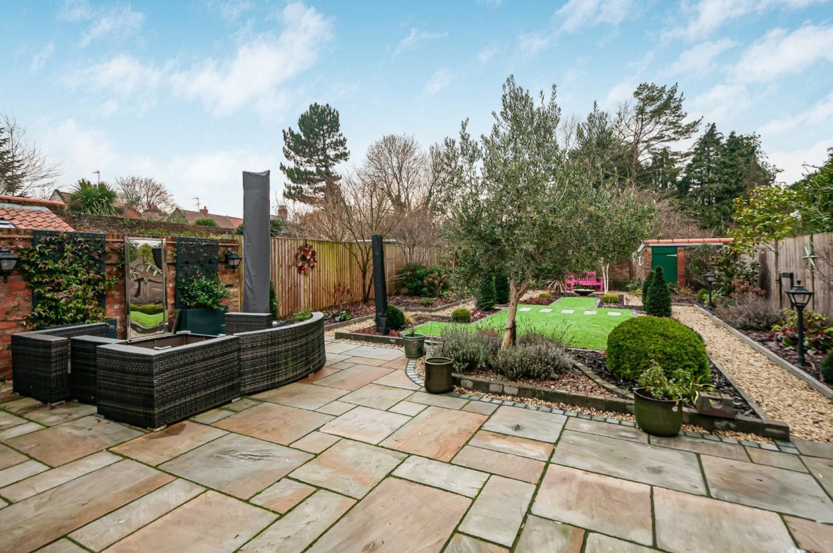 St. John Street, Beverley, HU17 8HT