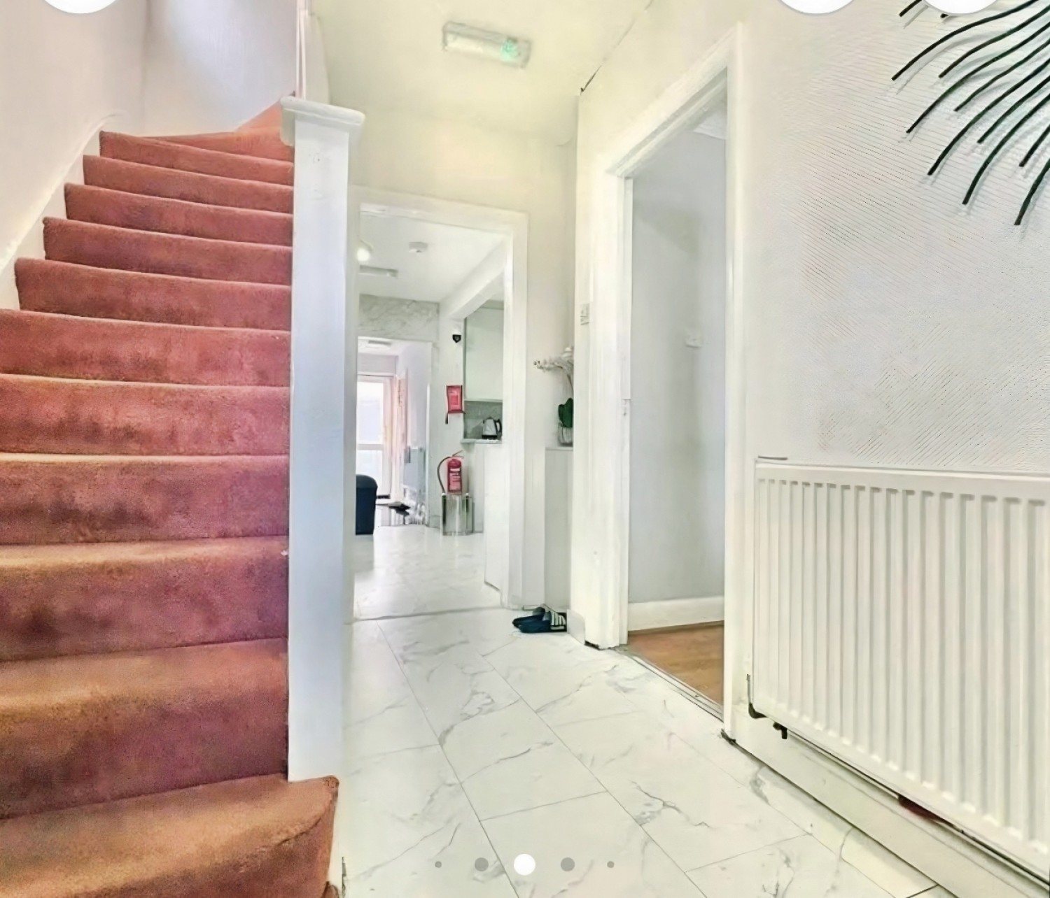 Cambridge Close, Hounslow