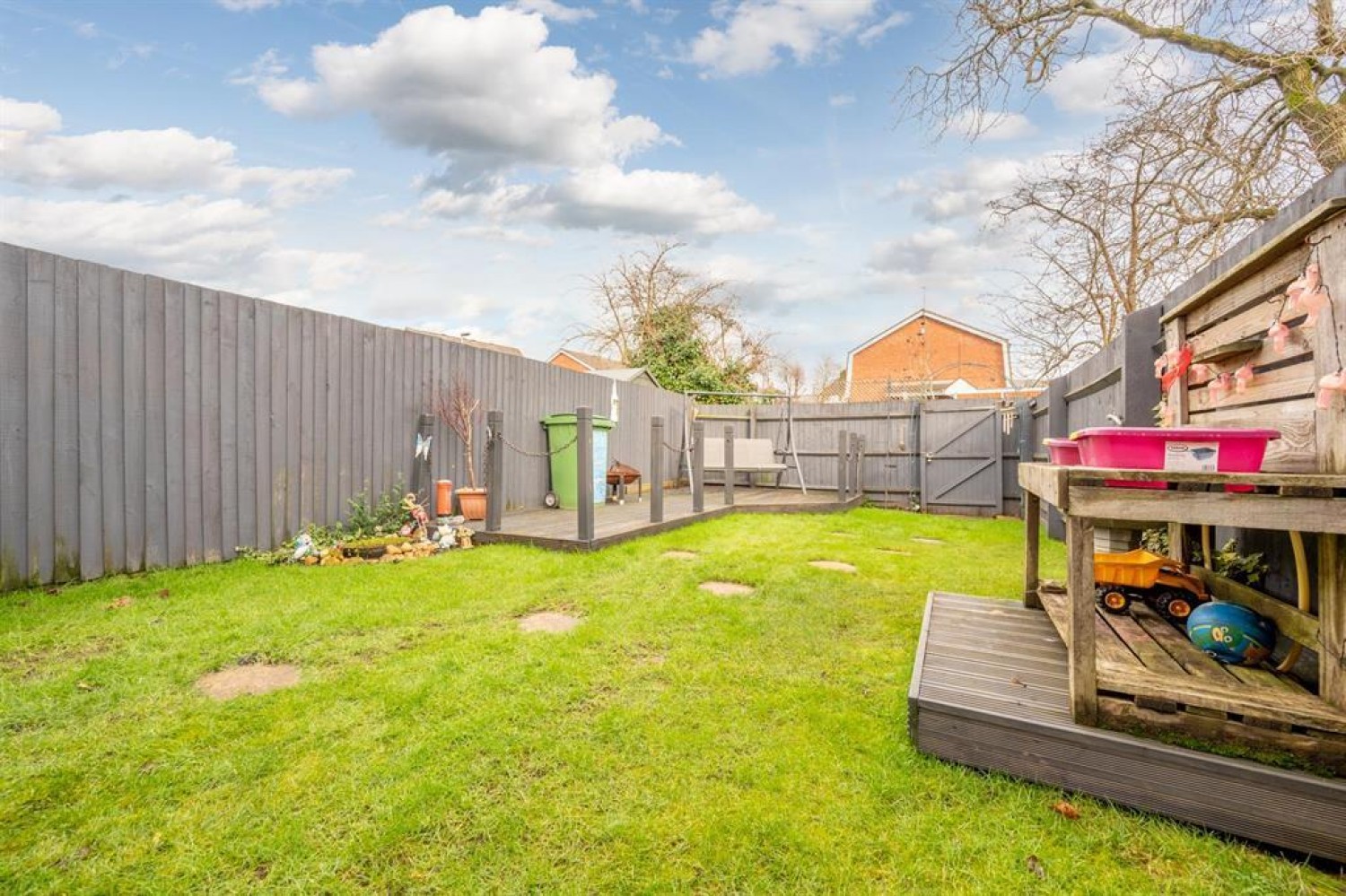 Bickon Drive, Quarry Bank, DY5 2JF