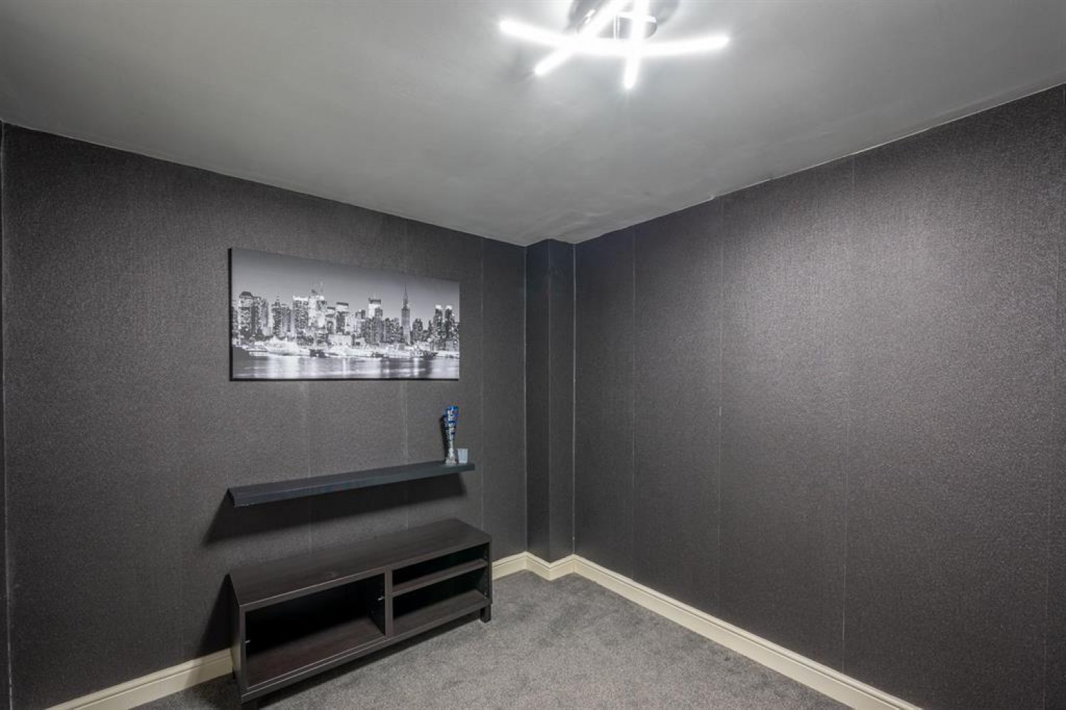 Bickon Drive, Quarry Bank, DY5 2JF