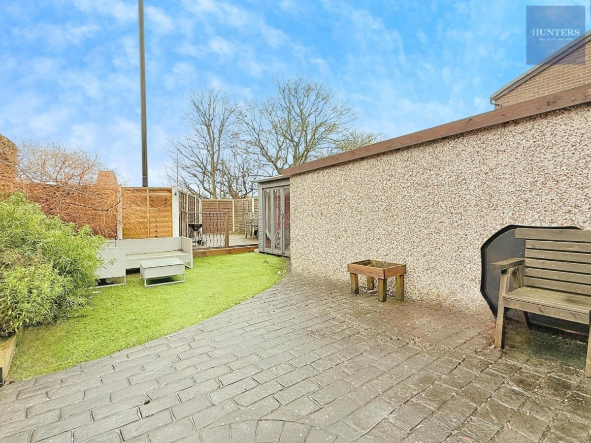 Carlton Avenue, Pudsey, LS28 7LR