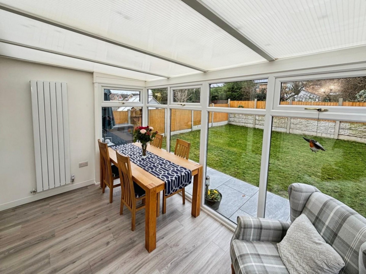 Glenesk Road, Great Sutton