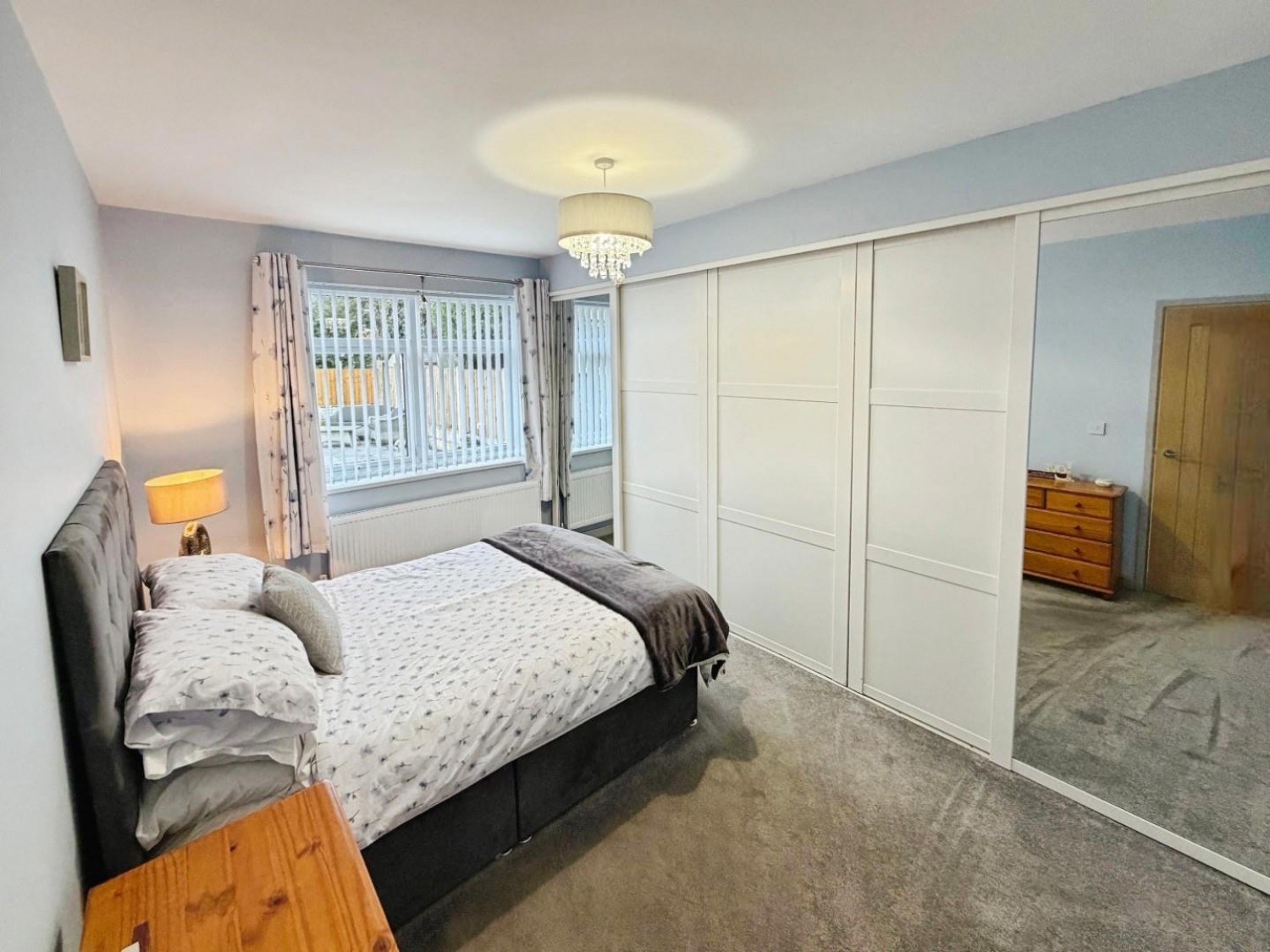 Glenesk Road, Great Sutton