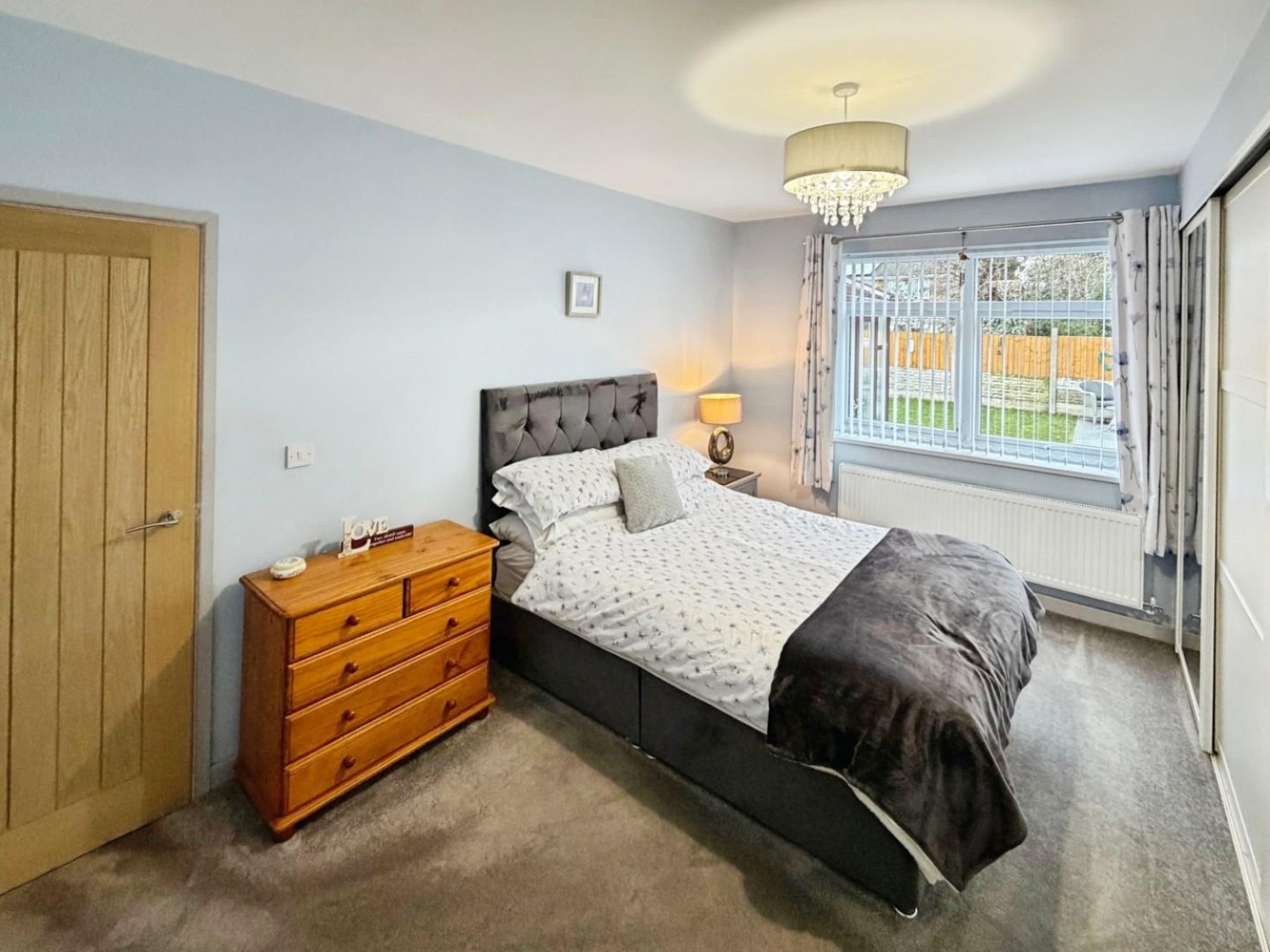 Glenesk Road, Great Sutton