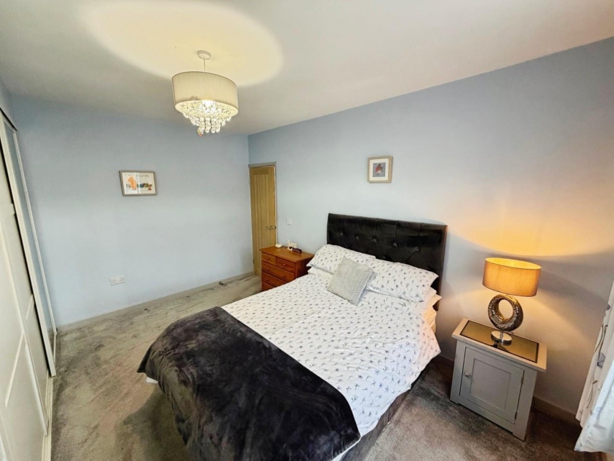 Glenesk Road, Great Sutton