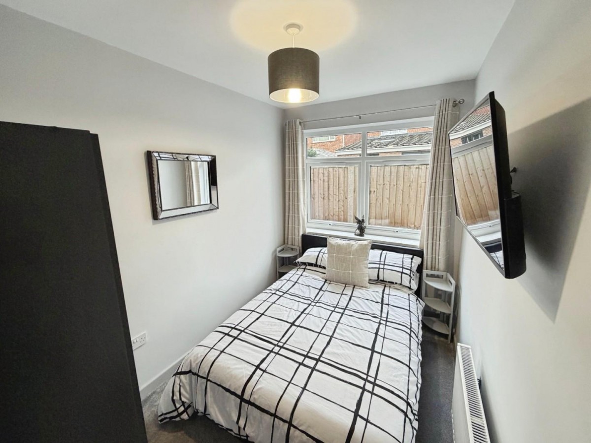 Glenesk Road, Great Sutton