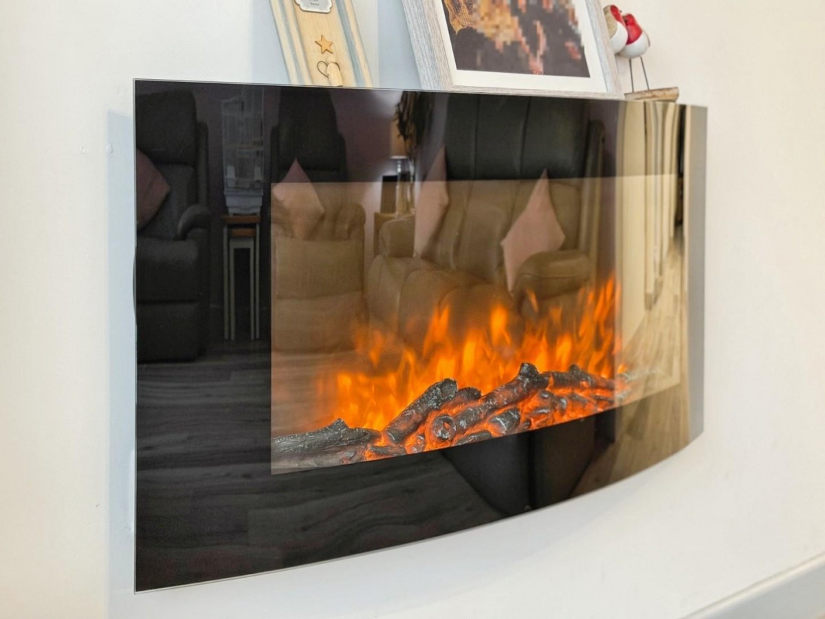 Glenesk Road, Great Sutton