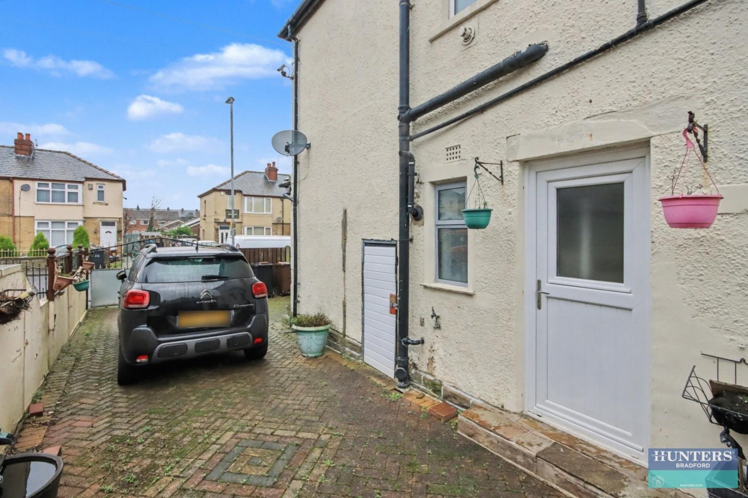 Anlaby Street, Laisterdyke, Bradford, West Yorkshire, BD4 8PS