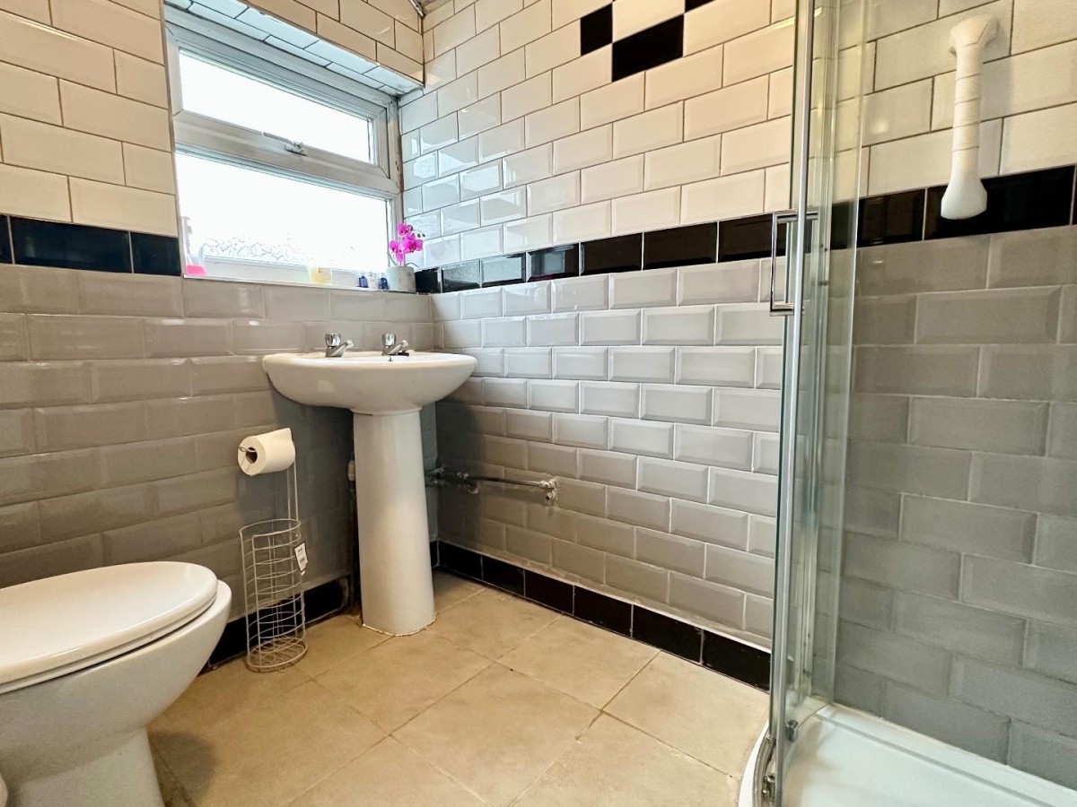 St Annes Road, Blackpool, FY4 2QR