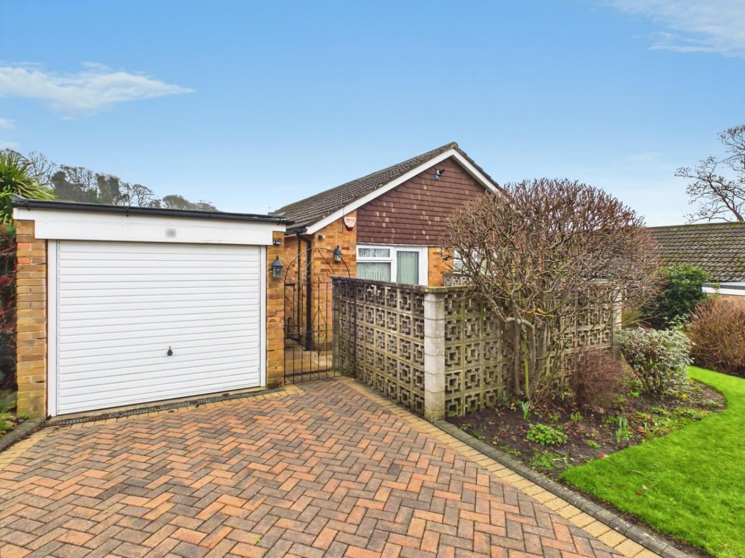 Ashfield Drive, Baildon, Shipley