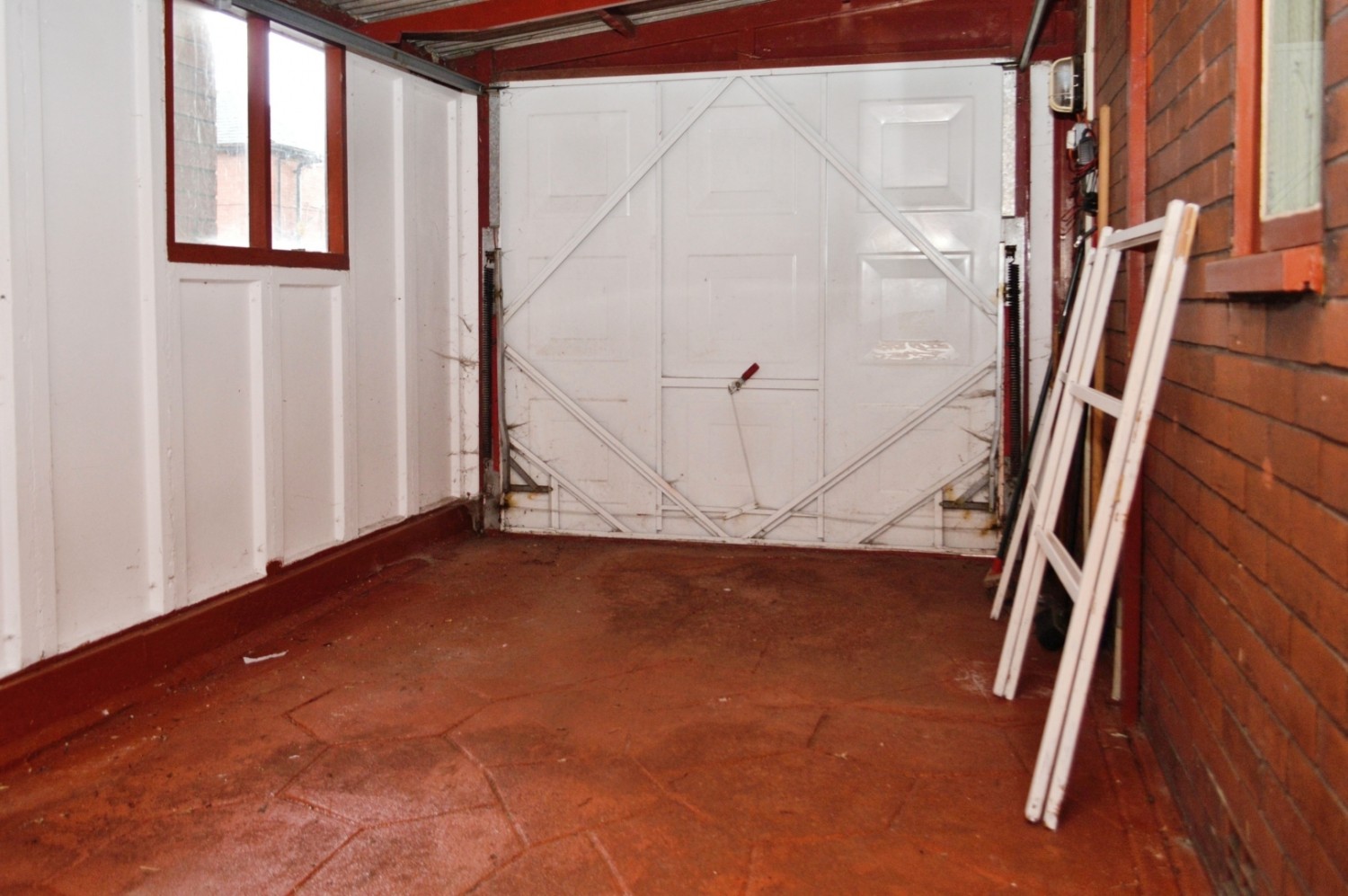 Halliwell Avenue, Oldham