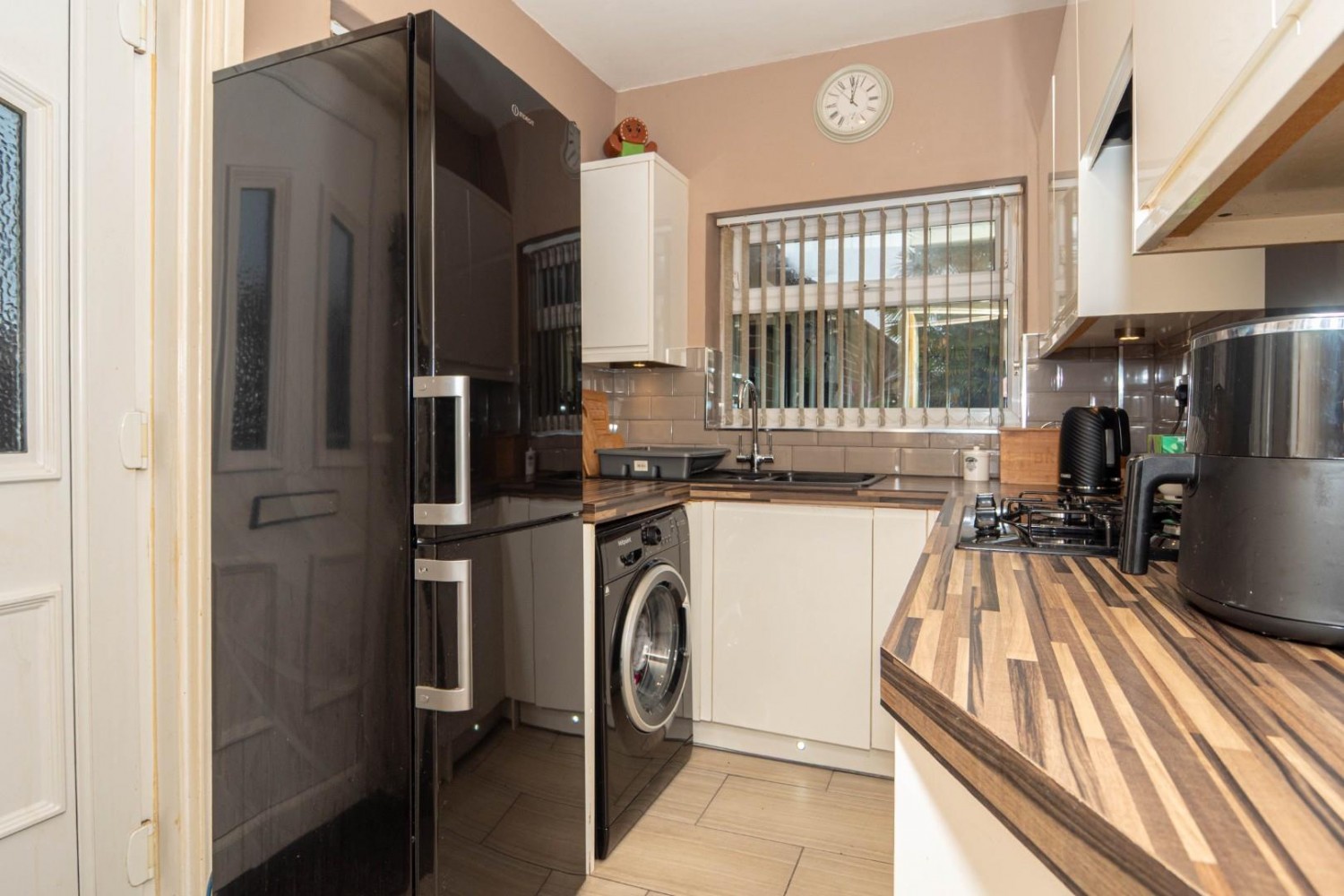 Chatsworth Drive , Pudsey , Leeds , LS28 8JT