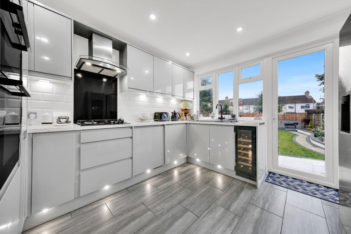 Rose Glen, Romford, RM7