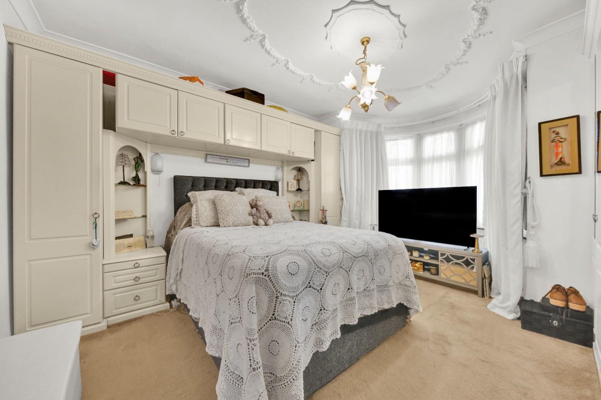 Rose Glen, Romford, RM7