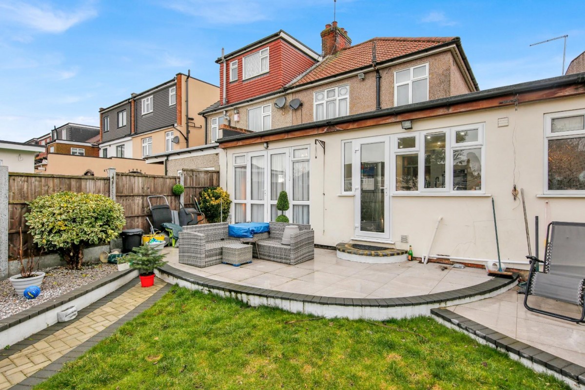 Rose Glen, Romford, RM7