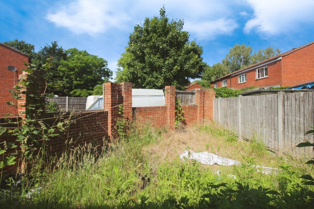 Manordene Road, Thamesmead