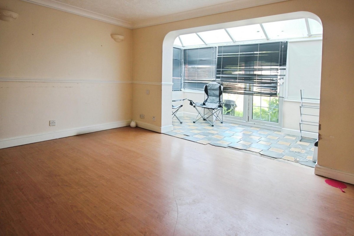 Manordene Road, Thamesmead