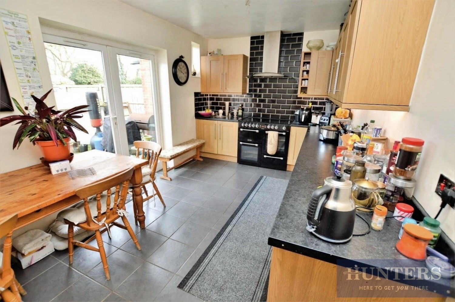 Central Avenue, Wigston