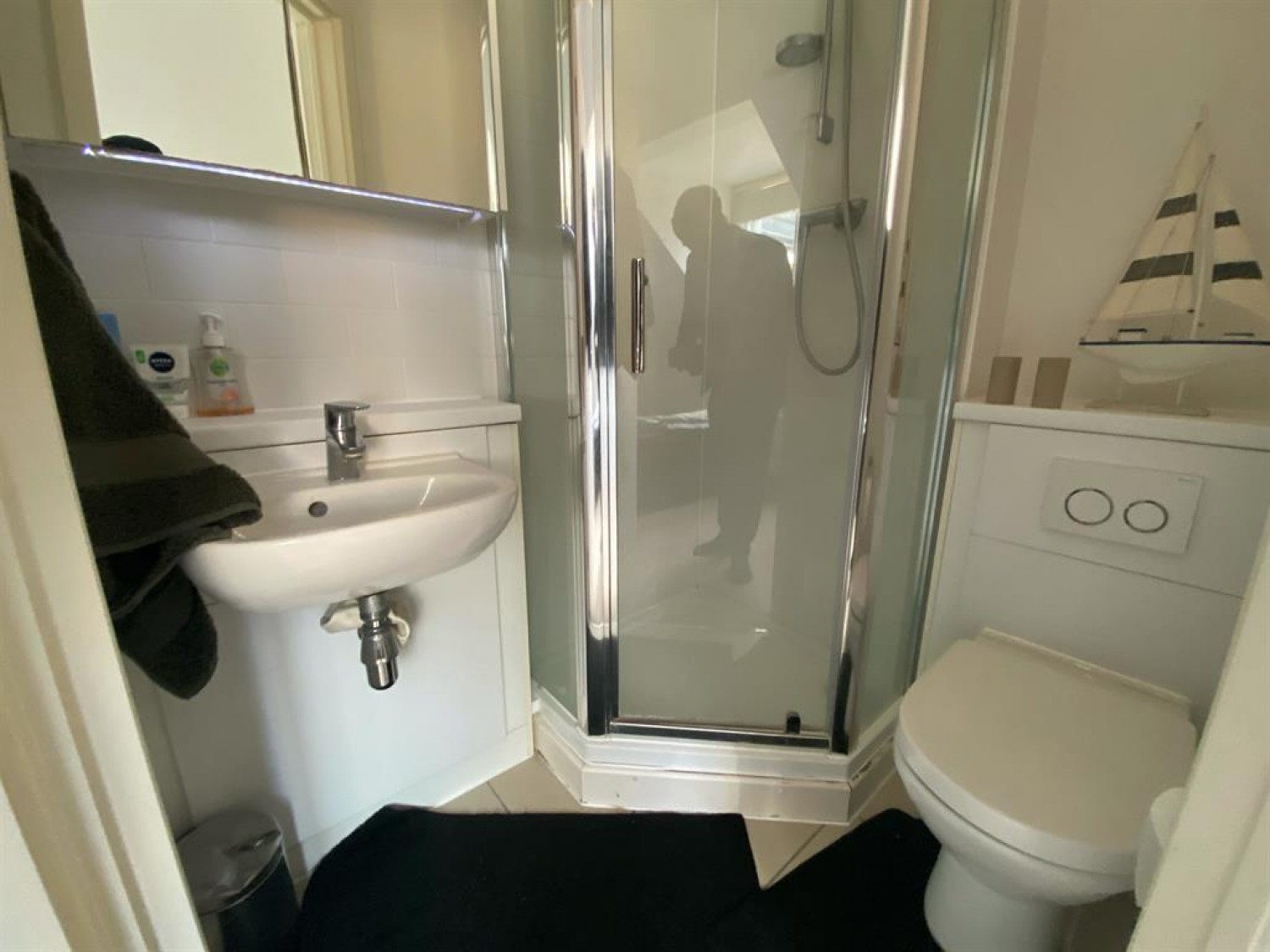 Beavers Lane, Hounslow, TW4