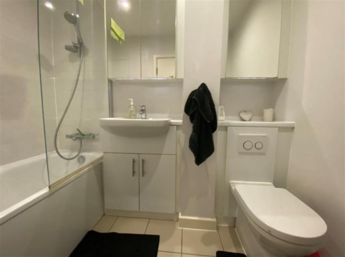 Beavers Lane, Hounslow, TW4