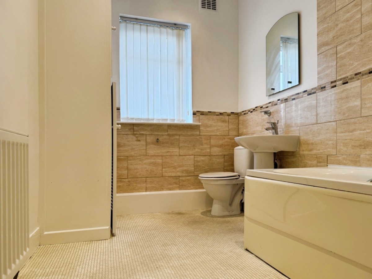 Edale Road, Leigh, leigh