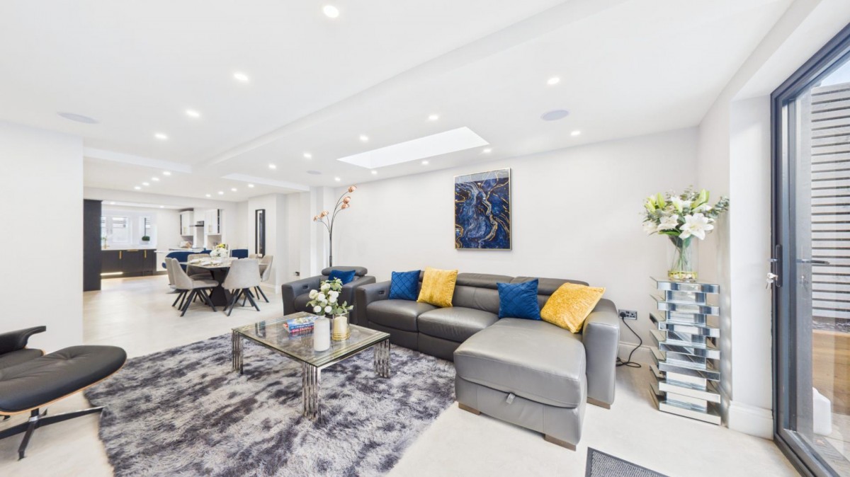 Grayling Road, London, N16