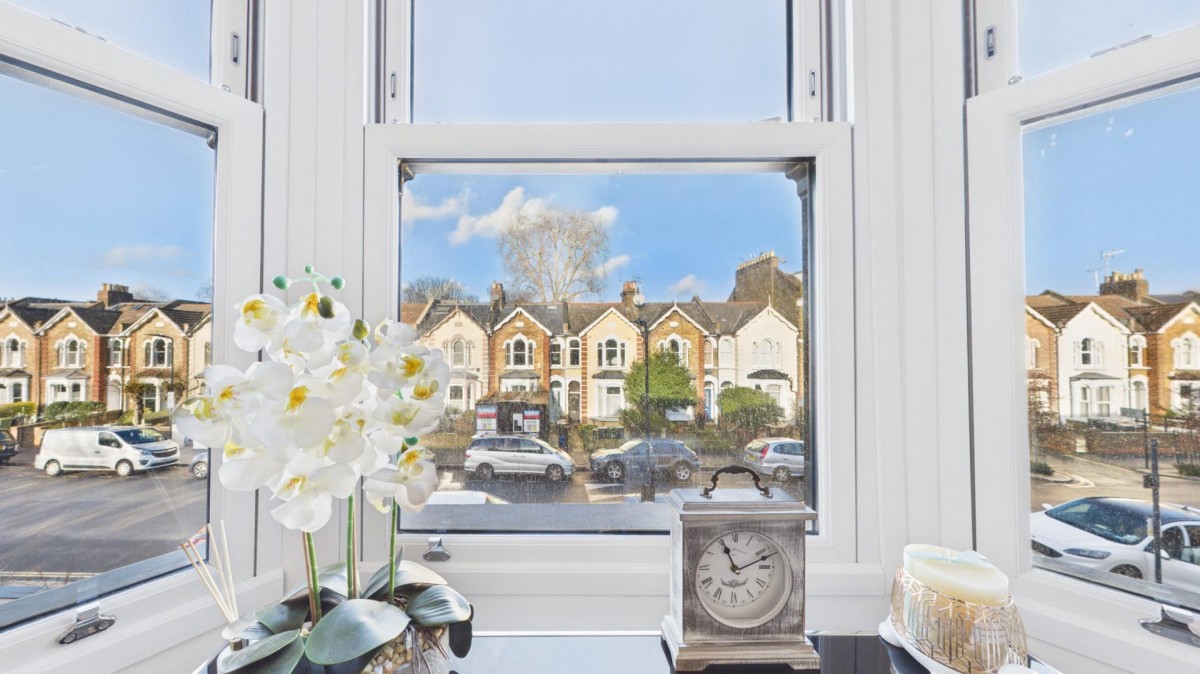 Grayling Road, London, N16